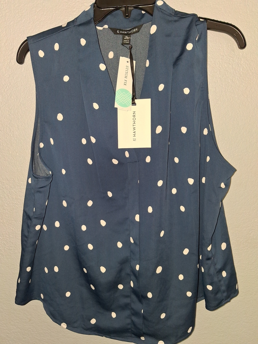 41 Hawthorn Navy Polka Dot Sleeveless V-Neck Blouse